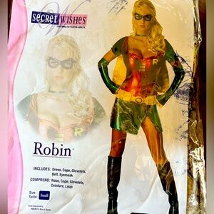 Women’s Robin Costume S
